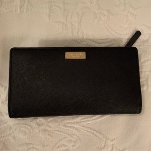 Kate Spade Stacy Laurel Way Navy Wallet